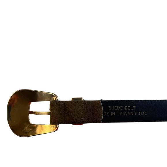 Olive green suede belt with western flare, gold hardware & rhinestones, Vintage - Picture 6 of 11